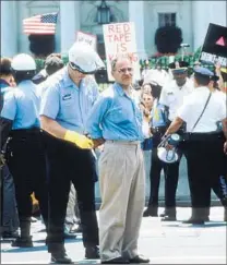  ?? Dennis Brack
HBO ?? LARRY KRAMER is arrested during an AIDS-related protest demonstrat­ion in front of the White House in June 1987.