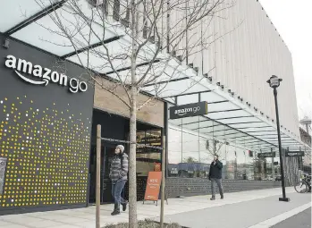  ?? DAVID RYDER/BLOOMBERG FILES ?? Amazon’s convenienc­e store was built as a cashier-less, cashless experience.