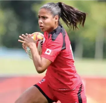  ??  ?? Magali Harvey a bon espoir de retrouver sa place au sein de l’équipe canadienne de rugby.