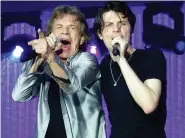  ??  ?? (L-R) Mick Jagger and James Bay perform “Beast of Burden”.