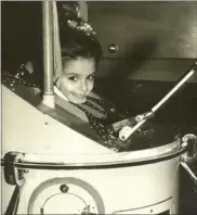  ?? SUBMITTEd PHOTO ?? A young polio victim is seen in an iron lung.