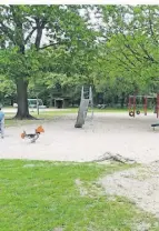  ?? FOTO: HEINZ KOCH ?? Der Spielplatz auf den Hinsbecker Höhen soll mit zusätzlich­en Geräten aufgerüste­t werden.