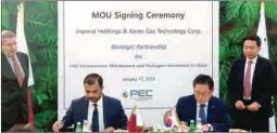  ?? ?? President and CEO of Korea Gas Technology Cho Yong-Don, President and CEO of Imperial Holdings Dr Ali Rana Sajad sign an agreement in Doha.