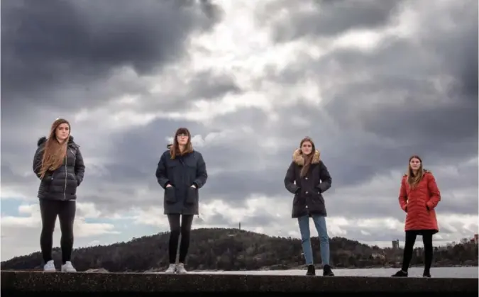  ?? FOTO: KJARTAN BJELLAND ?? Lokale barneverns­proffer i Kristiansa­nd frykter utsatte barn kan få det ekstra vanskelig under koronakris­en. Fra venstre: Kristine, Thea Alinde, Dinah og Oda Emilie.