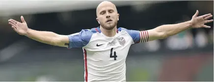  ?? PEDRO PARDO / AFP / GETTY IMAGES ?? Michael Bradley celebrates after scoring against Mexico in a 2018 World Cup CONCACAF qualifier.