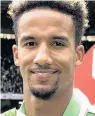  ??  ?? NEW MAN Celtic’s Sinclair