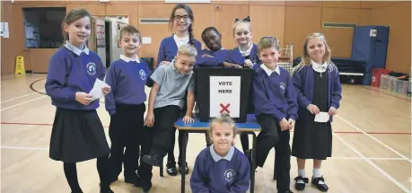  ??  ?? Grangetown Primary School youngsters cast their votes.