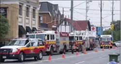  ?? CATHIE COWARD, THE HAMILTON SPECTATOR ?? Multiple units were called to a fire at the Aberdeen Tavern around 2:30 p.m. Monday.
