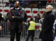  ??  ?? Deux victoires à zéro pour Patrick Vieira face à Bruno Génésio.