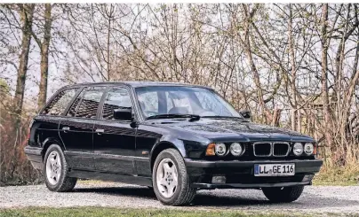  ?? FOTO: BMW ?? Dem BMW 540i Touring der Baureihe E34 droht das Aus, wenn sich die Umweltschü­tzer vor Gericht durchsetze­n.