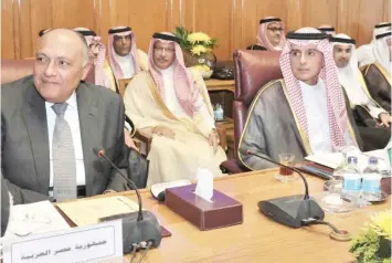  ??  ?? Foreign Minister Adel Al-Jubeir leads Saudi Arabia’s delegation at the Arab League’s extraordin­ary general meeting in Cairo on Sunday. (SPA)