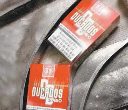 Roll-ups boom as smokers cut back - PressReader