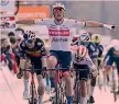  ?? ?? Atteso In alto Mathieu Van der Poel, 27. Sopra Mads Pedersen, 26, iridato 2019 ad Harrogate