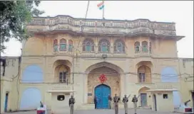  ??  ?? The incident occurred in the Jaipur central jail at 10.20 am on Tuesday.
HT PHOTO