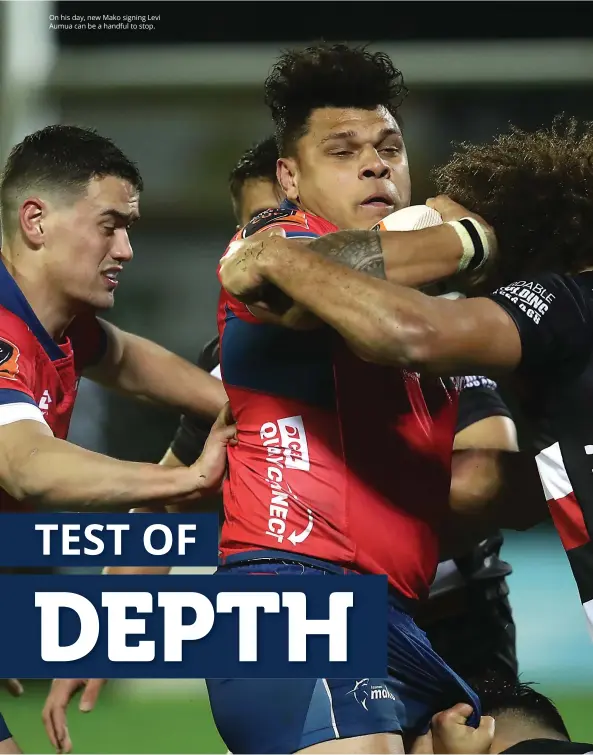  ??  ?? On his day, new Mako signing Levi Aumua can be a handful to stop.