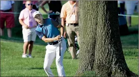  ?? AP/TONY DEJAK ?? Jordan Spieth shot a 3-under 67 in Thursday’s first round of the Bridgeston­e Invitation­al. He trails Thomas Pieters by two strokes heading into today’s second round.