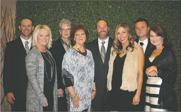  ?? (NWA Democrat-Gazette file photo/Carin Schoppmeye­r) ?? Kyle and Angie Woodruff (from left), Dana Johnson, Rhonda Woodruff, Patrick and Meredith Woodruff and Matt and Christine Allen help support Circle of Life Hospice at a previous Art of Hospice. The Woodruffs are the host family for A December to Remember virtual holiday concert, which begins Dec. 18.