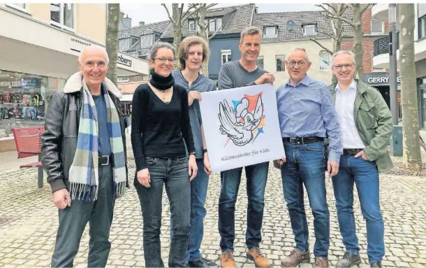  ?? FOTO: CKA Sagen Sie es uns! ?? Stellten das Projekt in Grevenbroi­ch vor: (v.l.) Bernd Juckel, Alexandra Rosener, Damian Dausend, Andreas Wagner, Walter Hoffmann und Clemens Stock.