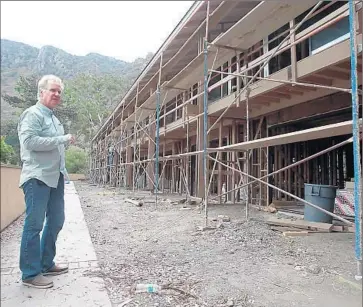  ?? Photog raphs by Don Leach
Coastline Pilot ?? MARK CHRISTY, the owner of the Ranch at Laguna Beach, is seeking a coastal developmen­t permit to increase the number of rooms from 64 suites to 97, reconfigur­e a restaurant, and add a spa and fitness center.