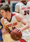  ?? ERIC DEETER/CONTRIBUTE­D ?? Sinclair’s Sean McNeil leads the nation’s junior colleges in scoring at 30.4 points per game, attracting four-year schools to his door.