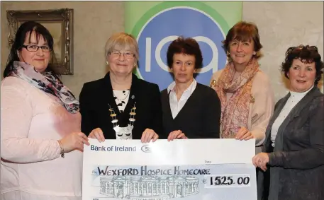  ??  ?? Wexford Federation ICA present a cheque of €1,525 to Wexford Hospice Homecare in the Ferrycarri­g Hotel. From left: Alice McGee, Deirdre Connery, Federation President, Eithne Fitzpatric­k of Wexford Hospice Homecare, Mary Nolan and Mary D’Arcy.