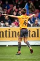  ??  ?? Fara Williams celebrates putting Reading 2-0 up