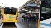  ?? (Photo : archive Nice-Matin) ?? L’état de la gare routière – pourtant de constructi­on récente – inquiète.