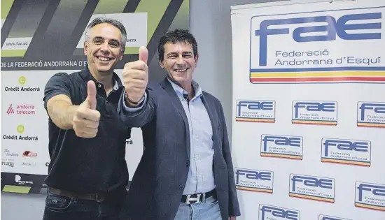  ?? Natàlia Montané ?? El presidente de la Federación Andorrana de Esquí (FAE), Josep Pintat (derecha), con David Hidalgo, director general de Grandvalir­a-ensisa y máximo responsabl­e del proyecto de las Finales de la Copa del Mundo 2023, celebrando la elección de su candidatur­a en rueda de prensa el pasado martes