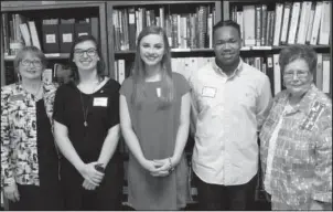  ?? Submitted photo ?? DAR GOOD CITIZENS: Hot Springs of Arkansas Chapter Daughters of the American Revolution recently recognized three high school students as DAR Good Citizens. From left are Chapter Good Citizen Chairman Martha M. Koon, DAR Good Citizens Courtney Hill,...