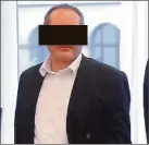  ??  ?? Gregor T. (50) hatte von dem erbeuteten Geld fast nichts und ist nun auch noch wegen Betruges verurteilt.