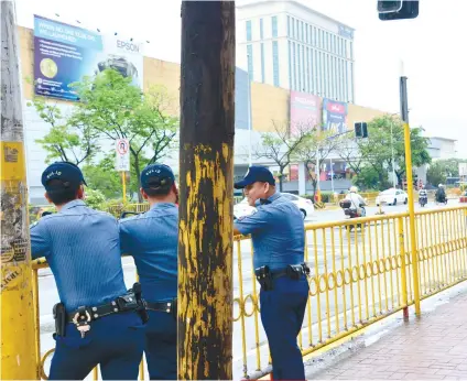  ?? SUNSTAR FOTO / ALLAN CUIZON ?? ASEAN VISIBILITY. Southeast Asia’s finance ministers will meet tomorrow in Mactan. Security arrangemen­ts, however, extend beyond the island, with other ASEAN meetings being held in Cebu City.