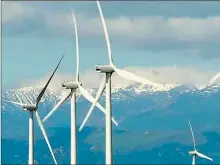  ?? ?? «Viure» est contre la proliférat­ion de parcs éoliens. Photo France3 Région.