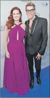  ??  ?? Debra Messing and Chaz Dean
