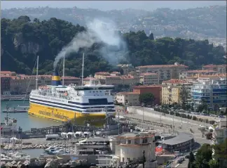  ?? (Photo archive Franck Fernandes) ?? Le port de Nice rouvre le er juillet aux bateaux de Corsica Ferries.