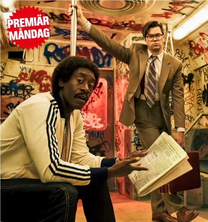  ??  ?? PENGAKRIS Don Cheadle och Andrew Rannells spelar två av huvudrolle­rna i serien.