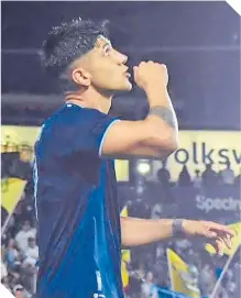  ?? ?? Alan Pulido todavía piensa en el Tricolor y anhela figurar en alguna convocator­ia de Jaime Lozano a futuro.