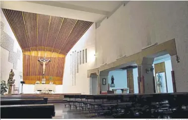  ?? COLEGIO DE ARQUITECTO­S DE CÁDIZ ?? Interior de la capilla del colegio de las Carmelitas de San Fernando.
