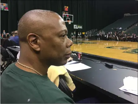  ?? DAVID S. GLASIER — THE NEWS-HERALD ?? Former Cleveland State basketball standout Ken “Mouse” McFadden, courtside at Wolstein Center in 2018.