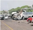  ?? DOCTOR NGCOBO
African News Agency ?? FORTY-NINE cars were damaged and at least 16 people injured on Monday in uMhlanga when a truck collided with other cars.
|