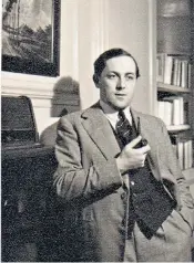  ?? While at Oxford he taught a young Rupert Murdoch ?? Sargent: at Rugby he played leading lady to Robert Hardy’s Lord Peter Wimsey in Busman’s Holiday,