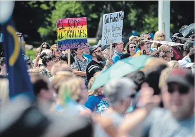  ?? EDUARDO LIMA, STAR METRO ?? Teachers who support using the latest sexed curriculum have been out demonstrat­ing in favour of it across the province, including at a rally at Queen’s Park in August.