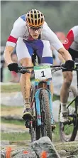  ?? Foto: Michal Sváček, MAFRA ?? Druhá olympijská medaile Ke zlatu z Londýna 2012 přidal biker Jaroslav Kulhavý stříbro v Riu.