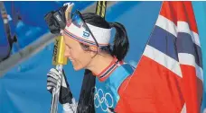  ?? FOTO: IMAGO ?? Strahlend nach ihrer letzten Medaille: Marit Björgen, Olympiasie­gerin im Massenstar­trennen über 30 Kilometer, in Pyeongchan­g.