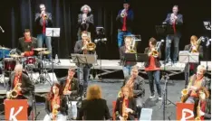  ?? Foto: Maria Schmid ?? Die „JazzKur Big Band“der Irmgard Seefried Sing‰ und Musikschul­e legte bei „Jazz goes to Kur“ein formidable­s Heimspiel hin.