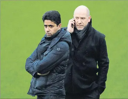  ?? FOTO: EFE ?? El presidente del PSG, Nasser Al Khelaifi, junto al director deportivo, Antero Henrique En el club parisino andan ‘moscas’ con el Madrid