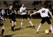  ?? Tyler Williams / SJ ?? Rockmart’s Nathan Bonito looks to pass to Colby Medlock during their game against Pepperell on Feb. 27.