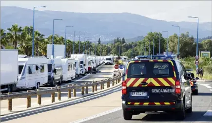  ?? (Photos Gilles Traverso) ?? La zone de la Canardière a été occupée par les caravanes à partir de la fin de la matinée