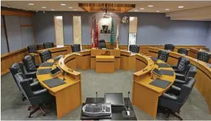  ?? TORSTAR FILE PHOTO ?? The City of Niagara Falls will petition upper levels of government in support of double-direct representa­tion for elected members to serve on both city and regional council.