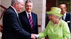  ??  ?? Replacemen­t: Martin McGuinness meeting the Queen