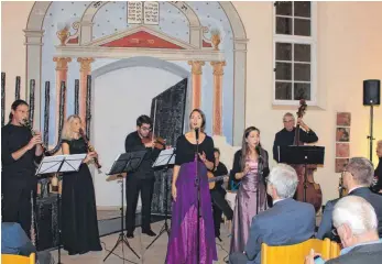  ?? FOTO: BLANKENHOR­N ?? Die Musik der spanischen Juden, der sogenannte­n Sephardim, brachte die Gruppe „Asamblea Mediterran­ea“den Zuhörern nahe.